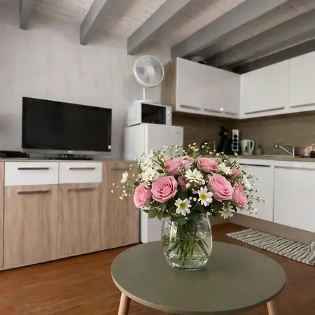 Le Nichoir La Franqui 4 People Air Conditioning Appartement